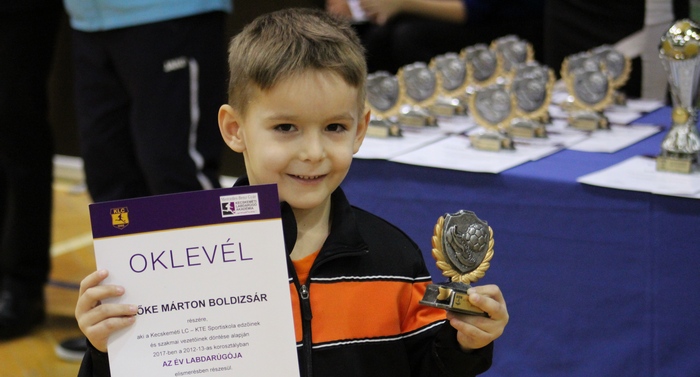 &eacute;vz&aacute;r&oacute;