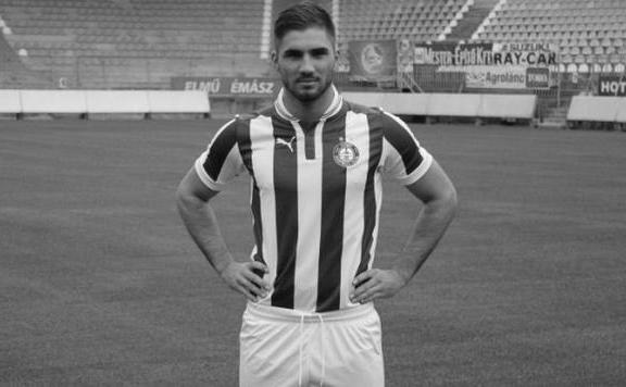 L&aacute;z&aacute;r Bence